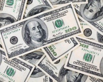 ¿Qué bacterias hay en los billetes y cómo prevenirse de las enfermedades que causan?