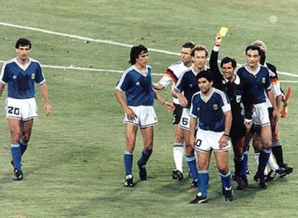 El árbitro de la final de Italia 90 reconoció que pudo haber cobrado un penal para Argentina