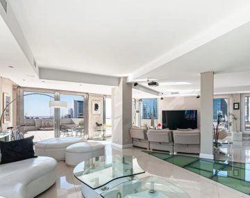 Venden el penthouse del histórico edificio Kavanagh: cuánto cuesta