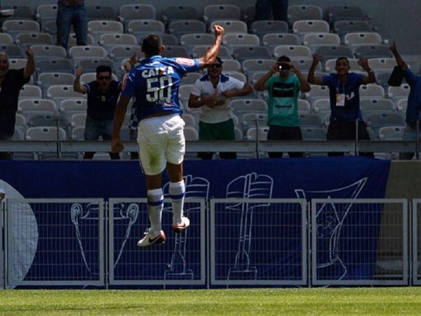 Wanchope Ábila sigue encendido y metió un doblete por la Copa de Brasil
