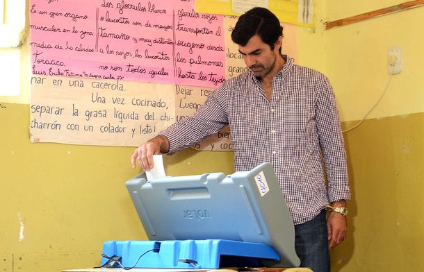 El voto electrónico se estrenó en las PASO de Salta