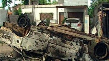 merlo: incendiaron el auto del presunto asesino del remisero merlo: incendiaron el auto del presunto asesino del remisero