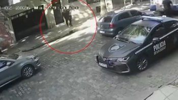 entradera en colegiales: le robaron las llaves a una mujer y se le metieron en la casa entradera en colegiales: le robaron las llaves a una mujer y se le metieron en la casa