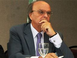 de mendiguren insistio en que no necesita renunciar a la uia de mendiguren insistio en que no necesita renunciar a la uia