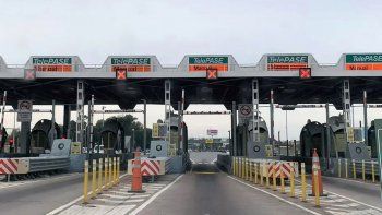 aumentan peajes en acceso oeste y norte: cuanto costaran, desde cuando rigen y el recargo por no usar telepase aumentan peajes en acceso oeste y norte: cuanto costaran, desde cuando rigen y el recargo por no usar telepase