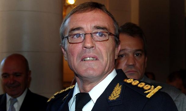 Continúa prófugo el ex jefe de la Policía de Santa Fe