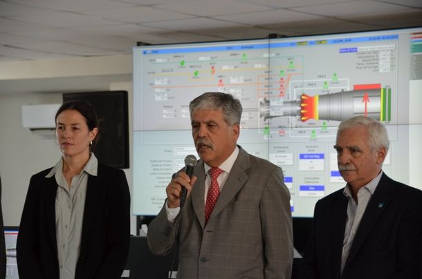 La central termoeléctrica Vuelta de Obligado inició la producción de energía