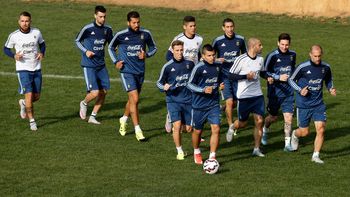 la seleccion volvio a entrenar: ¿martino repite equipo ante paraguay? la seleccion volvio a entrenar: ¿martino repite equipo ante paraguay?