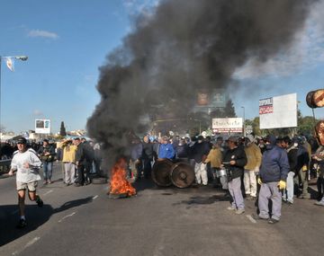Diputados debatirá proyecto para regular cortes de calles