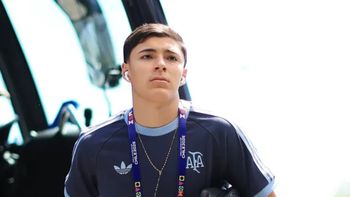 tobias andrada quedo afuera de los convocados de velez y se acerca a river tobias andrada quedo afuera de los convocados de velez y se acerca a river
