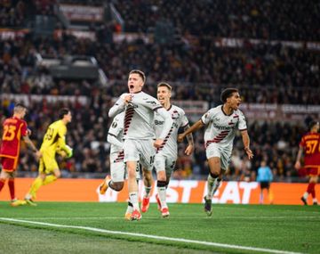 Europa League: Bayer Leverkusen le ganó 2-0 a Roma por la ida de la semifinal