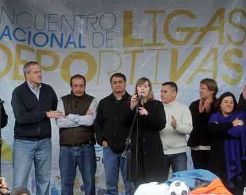 Los precandidatos se lanzaron de lleno a la campaña