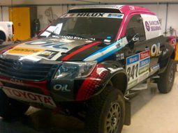 mira la camioneta de nazareno lopez para su debut en el dakar mira la camioneta de nazareno lopez para su debut en el dakar