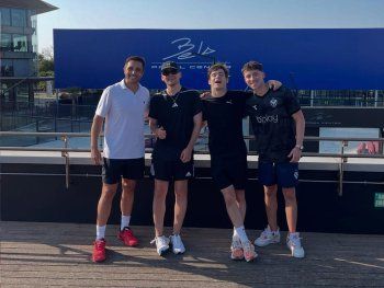 Las vacaciones de Colapinto en Barcelona con Belasteguín y Bizarrap