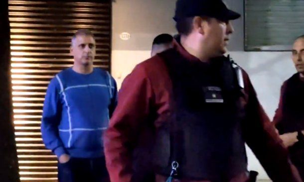 Hirieron a Walter Safarian en un intento de robo en la puerta de Radio La Red