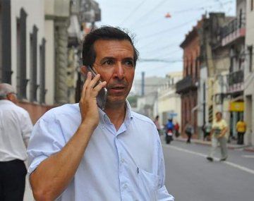 Corrientes: así le robaron el celular a un periodista en vivo