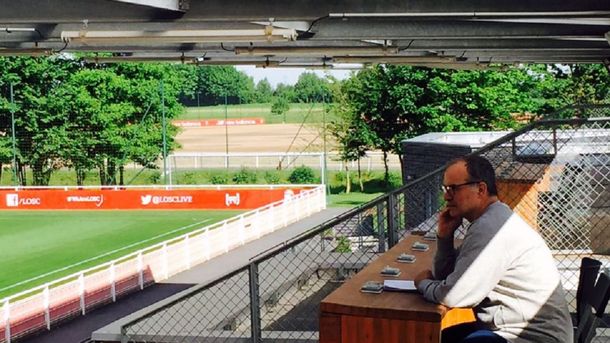 El Loco ya está en Francia y será presentado este martes