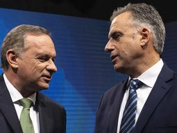 Balotaje en Uruguay: Yamandú Orsi y Álvaro Delgado se enfrentan en elecciones decisivas