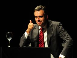 Yamandú Orsi recogió un 20% de desaprobación en Canelones. Yamandú Orsi recogió un 20% de desaprobación en Canelones.