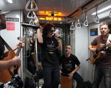 Día Mundial de la Lucha contra el Sida: la UBA realizó una jornada de concientización y testeo en el subte