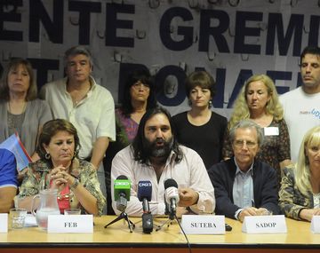 Sin acuerdo por los salarios