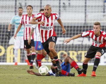 Juan Sebastián Verón volvió a jugar en Estudiantes