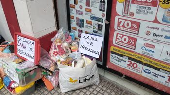 Club del Trueque forzado por la pobreza en Las Cañitas Club del Trueque forzado por la pobreza en Las Cañitas