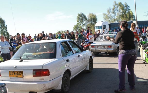 Bagayeros uruguayos amenazan con salir a robar si les impiden comprar en Argentina