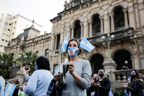 Tiene una enfermedad congénita y avisó que asistirá a la próxima marcha anticuarentena