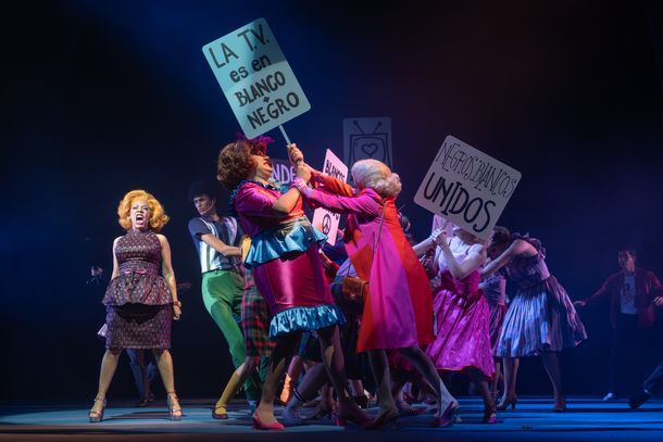 Estreno imbatible de "Hairspray", con Damián Betular a la cabeza Estreno imbatible de "Hairspray", con Damián Betular a la cabeza