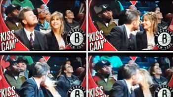Llegó la Kiss Cam a Showmatch. Llegó la Kiss Cam a Showmatch.