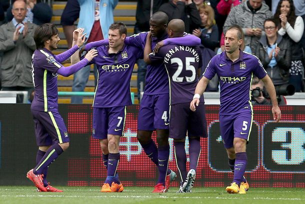Manchester City venció a Swansea y se confirma en el segundo puesto