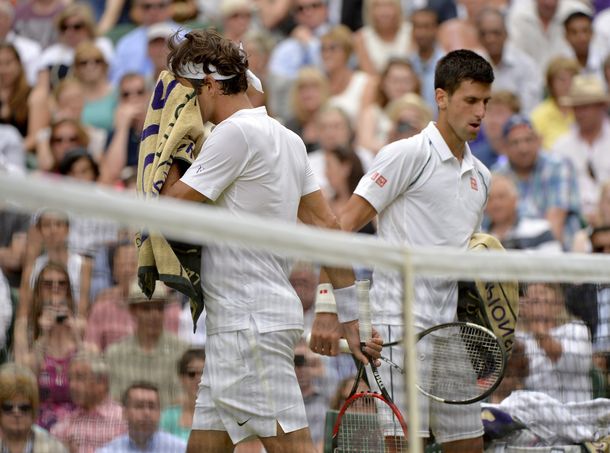 Nadie puede con él: Djokovic venció a Federer y volvió a ser campeón en Wimbledon