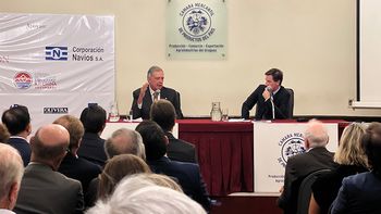 El ministro Fernando Mattos volvió a hablar de un posible Tratado de Libre Comercio con China. El ministro Fernando Mattos volvió a hablar de un posible Tratado de Libre Comercio con China.