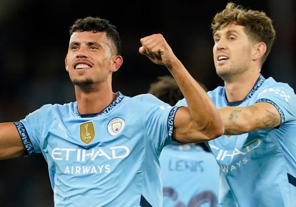 Manchester City le ganó sobre el final al Aston Villa y sigue firme en la Premier League