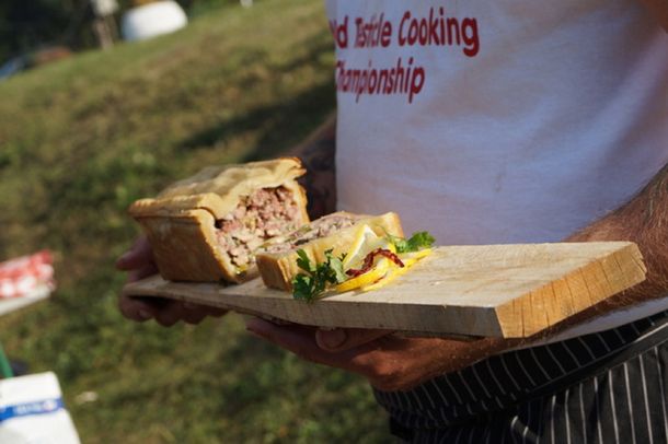 El Mundial de Cocción de Testículos se hace en Serbia