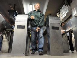 ciudad: las paritarias del subte solo se discutiran con la uta ciudad: las paritarias del subte solo se discutiran con la uta