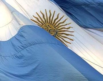 Celebran el bicentenario de la bandera