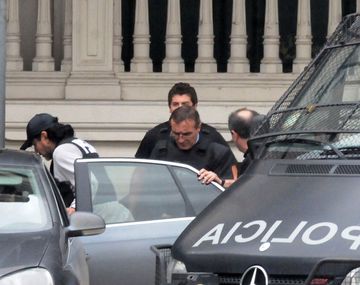 Procesan a un policía por amenazar a quien denunció a Tognoli