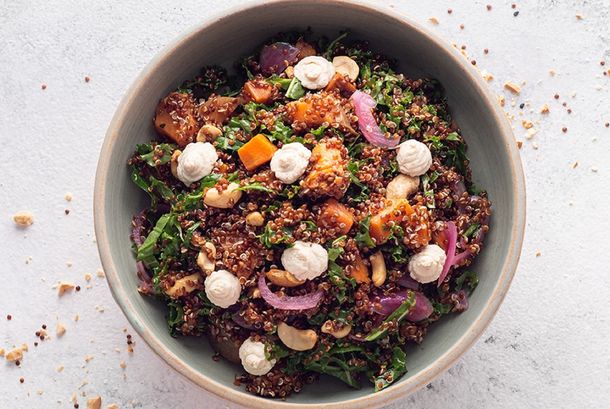 Por Uri Hendler, socio del restaurante plant-based Let it V - @letit_V Por Uri Hendler, socio del restaurante plant-based Let it V - @letit_V