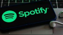 Spotify es una empresa sueca de música por streaming con base en Uruguay. Spotify es una empresa sueca de música por streaming con base en Uruguay.