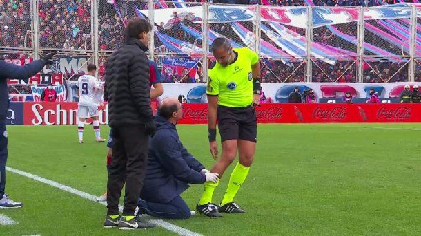 San Lorenzo-Tigre: el árbitro se lesionó y tuvo que pedir el cambio