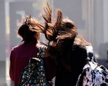 Alerta en la Ciudad y el Conurbano por ráfagas de viento zonda