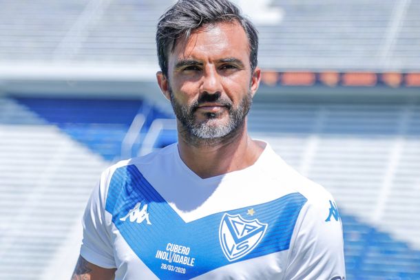 Fabián Cubero demandó a Vélez: la cifra millonaria que pide