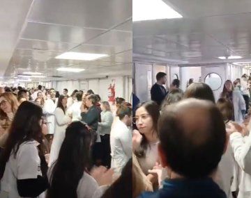 Personal del Garrahan realizó un ruidazo en reclamo por el cierre de las residencias