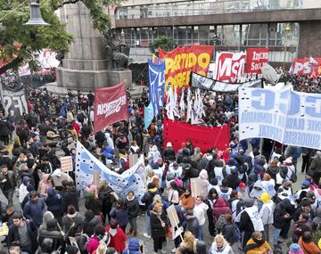 Jornada de tensión en la Legislatura por el acto negacionista de Villarruel