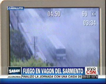 Susto en la línea Sarmiento por un principio de incendio