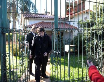 Mataron a comerciante e hirieron a su hijo en Monte Grande