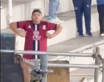 Problemas para Talleres: le abrieron un expediente por gestos racistas de sus hinchas