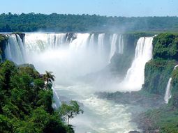 Habilitan la actividad tur&iacute;stica en los Parques Nacionales Iguaz&uacute; e Iber&aacute;
